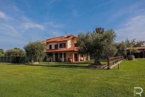 Villa i Grosseto, Grosseto, Grosseto - € 550.000 | Ref: R054789GRZH-1336377 - foto 16