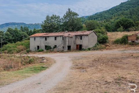Farm hus i Arcidosso, Grosseto, Arcidosso - € 200.000 | Ref: R054762ARRU-1336729 - foto 1