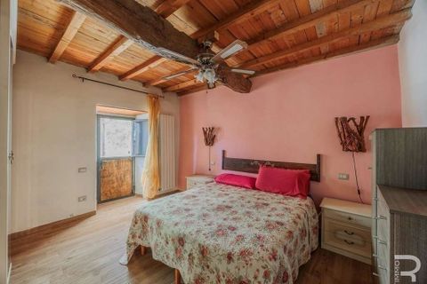 Farm hus i Dicomano, Florence, Dicomano - € 530.000 | Ref: R054759DIRU-1336738 - foto 46