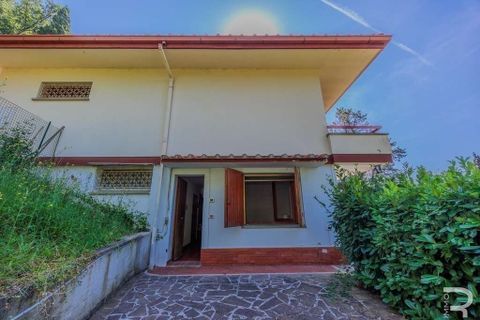 Villa a Dicomano, Florence, Dicomano - € 435.000 | Ref: R054735DIVI-1336935 - foto 9