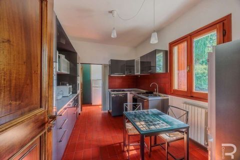 Villa a Dicomano, Florence, Dicomano - € 435.000 | Ref: R054735DIVI-1336935 - foto 20