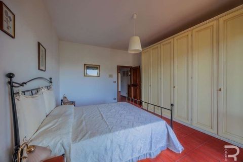 Villa a Dicomano, Florence, Dicomano - € 435.000 | Ref: R054735DIVI-1336935 - foto 23