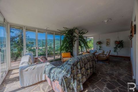 Villa a Dicomano, Florence, Dicomano - € 435.000 | Ref: R054735DIVI-1336935 - foto 29
