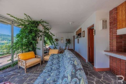 Villa a Dicomano, Florence, Dicomano - € 435.000 | Ref: R054735DIVI-1336935 - foto 30