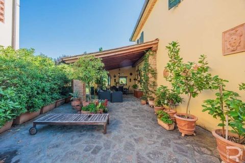 Farm hus i Vicchio, Florence, Vicchio - € 850.000 | Ref: R054728VIRU-1336969 - foto 7