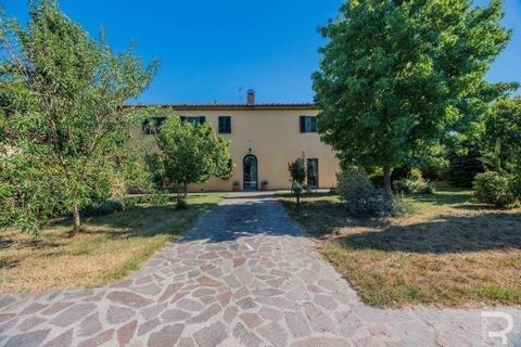 Farm hus i Vicchio, Florence, Vicchio - € 850.000 | Ref: R054728VIRU-1336969 - foto 9
