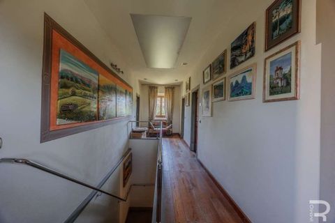 Farm hus i Vicchio, Florence, Vicchio - € 850.000 | Ref: R054728VIRU-1336969 - foto 29