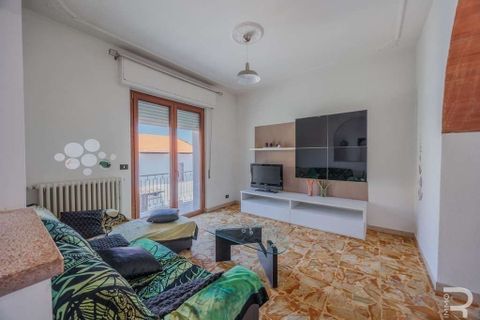 Villa i Bucine, Arezzo, Bucine - € 250.000 | Ref: R05462BUVI-1337298 - foto 4