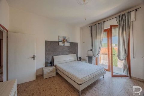 Villa i Bucine, Arezzo, Bucine - € 250.000 | Ref: R05462BUVI-1337298 - foto 15