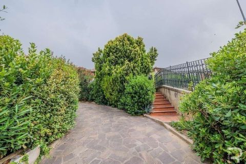 Villa a Poggibonsi, Siena, Poggibonsi - € 680.000 | Ref: R05424PODH-1337979 - foto 8