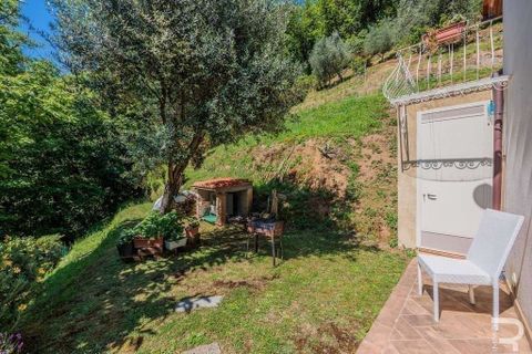 Villa a Camaiore, Lucca, Camaiore - € 500.000 | Ref: R05371VICA-1338540 - foto 9