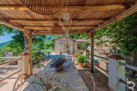 Villa a Camaiore, Lucca, Camaiore - € 500.000 | Ref: R05371VICA-1338540 - foto 13