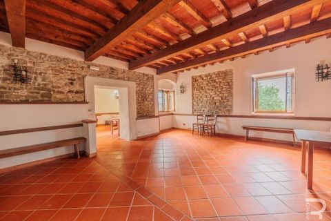 Farm hus i Carmignano, Prato, Carmignano - € 900.000 | Ref: R05360CARU-1338664 - foto 37