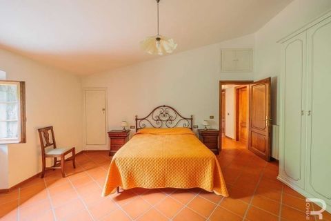 Farm hus i Carmignano, Prato, Carmignano - € 900.000 | Ref: R05360CARU-1338664 - foto 43