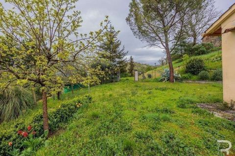 Farm hus i Dicomano, Florence, Dicomano - € 290.000 | Ref: R05244DIRU-1338930 - foto 8
