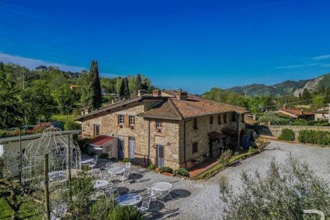 Farm hus i Camaiore, Lucca, Camaiore - € 1.200.000 | Ref: R05271RUCA-1339323 - foto 1