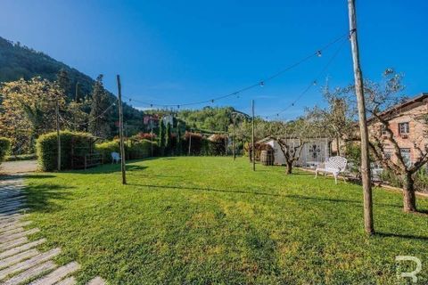 Farm hus i Camaiore, Lucca, Camaiore - € 1.200.000 | Ref: R05271RUCA-1339323 - foto 12