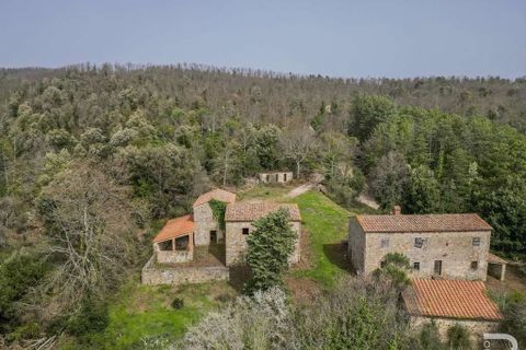 Farm hus i Roccastrada, Grosseto, Roccastrada - € 260.000 | Ref: R05216RORU-1339991 - foto 1