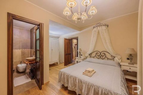 Villa a Vicchio, Florence, Vicchio - € 498.000 | Ref: R05212VIBI-1340085 - foto 8