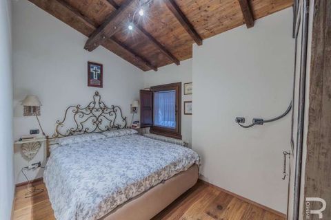 Villa a Vicchio, Florence, Vicchio - € 498.000 | Ref: R05212VIBI-1340085 - foto 10