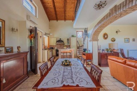 Villa a Pitigliano, Grosseto, Pitigliano - € 320.000 | Ref: R05178PIRU-1340388 - foto 24