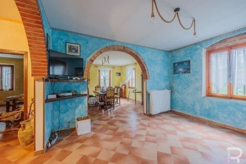 Farm hus i Fucecchio, Florence, Fucecchio - € 550.000 | Ref: R05145FURU-1340624 - foto 11