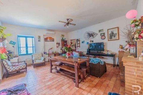 Farm hus i Asciano, Siena, Asciano - € 500.000 | Ref: R05110ASRU-1340869 - foto 9