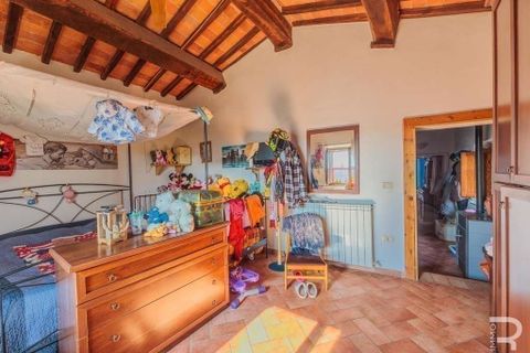 Farm hus i Asciano, Siena, Asciano - € 500.000 | Ref: R05110ASRU-1340869 - foto 12