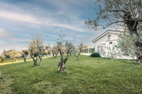 Villa i Sommacampagna, Verona, Sommacampagna - € 1.250.000 | Ref: R05124VISO-1340941 - foto 6