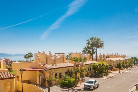 Wohnung in La Duquesa, Malaga, La Duquesa - € 279.000 | Ref: R5400025 - Foto 2