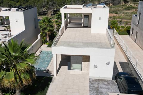 Villa a Finestrat, Alicante, Finestrat - € 749.000 | Ref: A000586 - foto 5