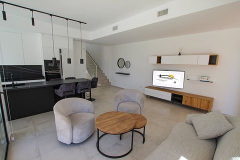 Villa a Finestrat, Alicante, Finestrat - € 749.000 | Ref: A000586 - foto 6