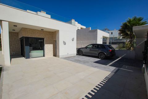Villa a Finestrat, Alicante, Finestrat - € 749.000 | Ref: A000586 - foto 30