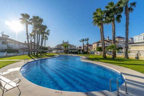 Byhus i Playa Flamenca, Alicante, Playa Flamenca - € 309.000 | Ref: 200-4832 - foto 2