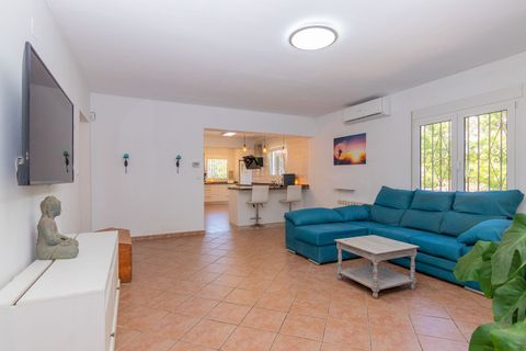 Villa a Denia, Alicante, Denia - € 450.000 | Ref: X-467 - foto 2