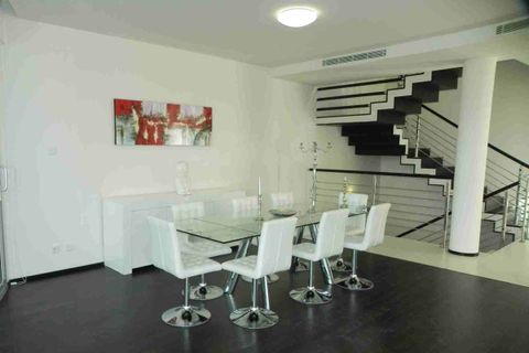 Reihenhaus in Marbella, Malaga, Marbella - € 3.000.000 | Ref: R5397475 - Foto 5