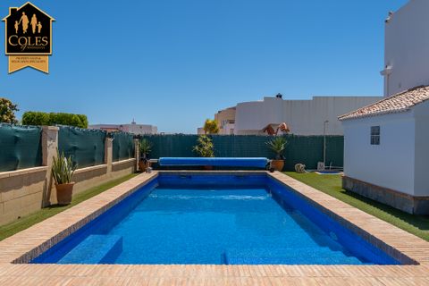 Villa a Turre, Almeria, Turre - € 379.950 | Ref: TUR5V04 - foto 2