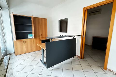 L'establiment comercial a Roncello, Monza and Brianza, Roncello - € 500/mes | Ref: 2499 - foto 3
