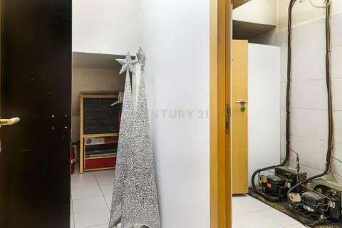 Erhvervsejendom i Odivelas, Lisbon, Odivelas - € 120.000 | Ref: C0362-00843 - foto 13