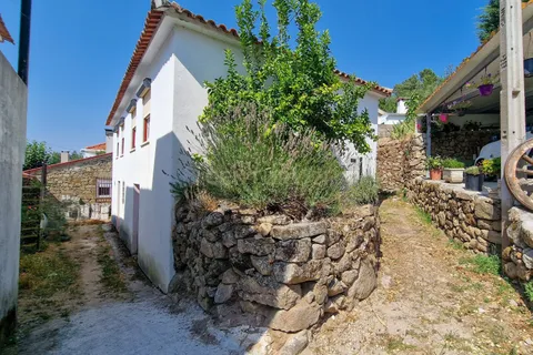 Villa i Lamego, Viseu, Lamego - € 95.000 | Ref: C0203-02505 - foto 2