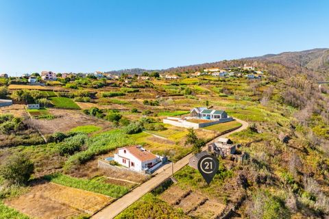 Helårsgrund i Calheta, Madeira, Calheta - € 35.000 | Ref: C0216-03164 - foto 1