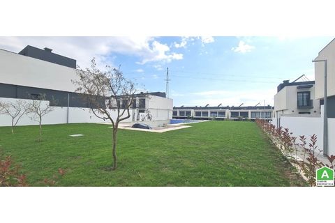Villa i Esposende, Braga, Esposende - € 450.000 | Ref: 3001 - foto 1