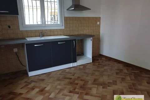 Villa a Fouquebrune, Charente, Fouquebrune - € 790/mes | Ref: GC595 - foto 3