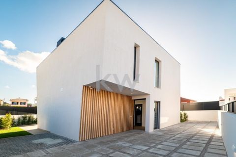 Villa i Alcabideche, Lisbon, Alcabideche - € 960.000 | Ref: KWPT-008914 - foto 5