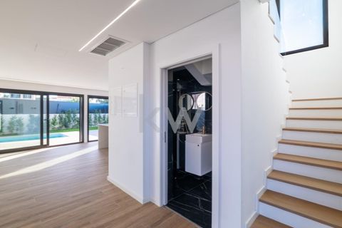 Villa i Alcabideche, Lisbon, Alcabideche - € 960.000 | Ref: KWPT-008914 - foto 8