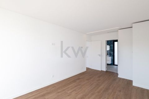 Villa i Alcabideche, Lisbon, Alcabideche - € 960.000 | Ref: KWPT-008914 - foto 35
