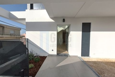 Villa i Odivelas, Lisbon, Odivelas - € 945.000 | Ref: CAS 1441 - foto 9