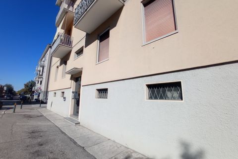 Estudi a Modena, Modena, Modena - € 400/mes | Ref: 3198 - foto 14