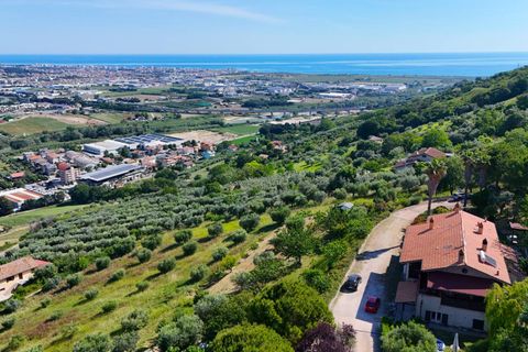 Rækkehus i Colonnella, Teramo, Colonnella - € 320.000 | Ref: 34197 - foto 50