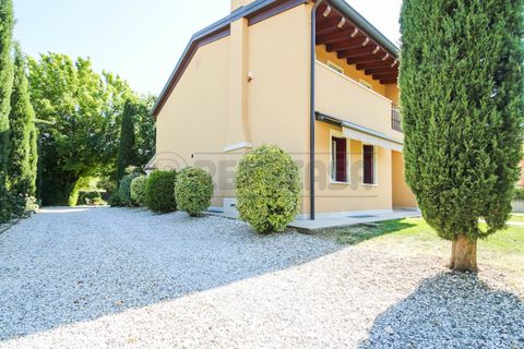 Villa a Cittadella, Padua, Cittadella - € 345.000 | Ref: BIF056-1 - foto 9